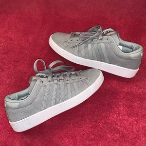 K-Swiss NEW, women’s 7.5, gray Suede